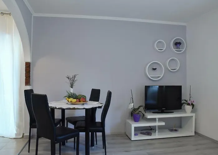 Vacation Vesna Holiday home *